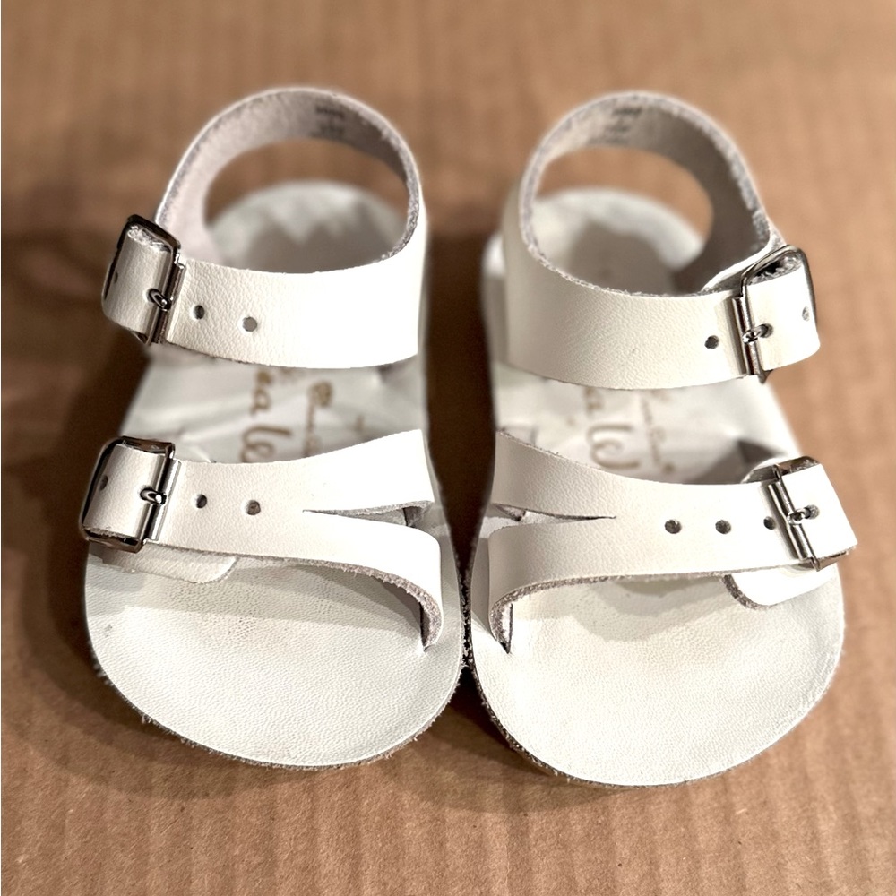 SUN SAN SEA WEES BABY SANDALS SIZE 1 WHITE UNISEX PERFECT CONDITION